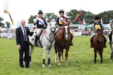 Hayman-Joyce Celebrates Success at Pony Club Pairs Relay Challenge